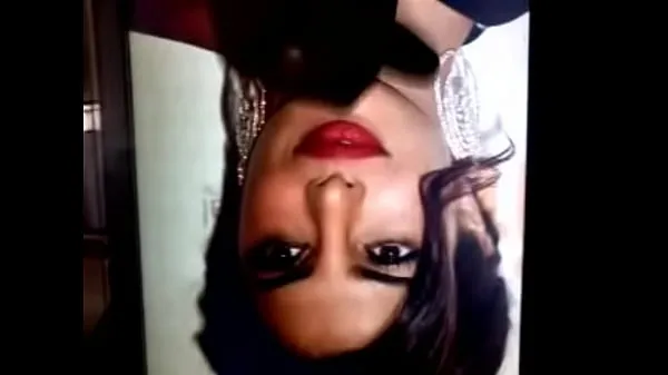 XXX Cum Short Tribute To Prianka Chopra Face 2 mega trubice
