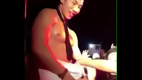 XXX japan gay stripper أنبوب ضخم