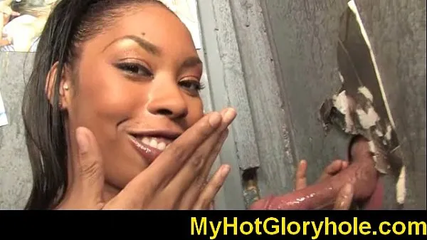 XXX Gloryhole-Initiations-black-girl-sucking-cock17 01 megarør