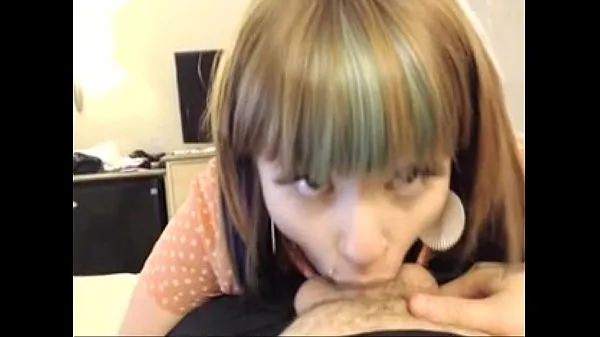 XXX Chubby Tattooed Girl with bangs sucks limp dick to life μέγα σωλήνα