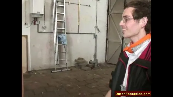 XXX Dutch Teen With Glasses In Warehouse巨型管