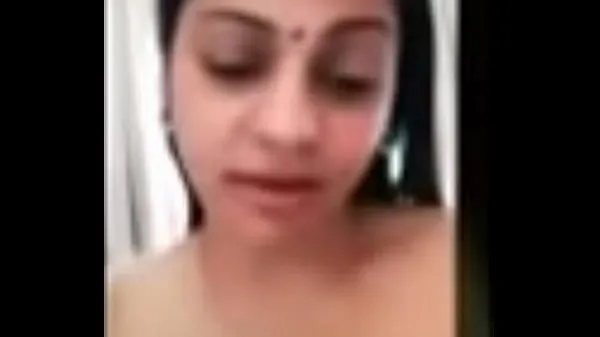 XXX Mallu Girl too Horny Selfie for BF ống lớn