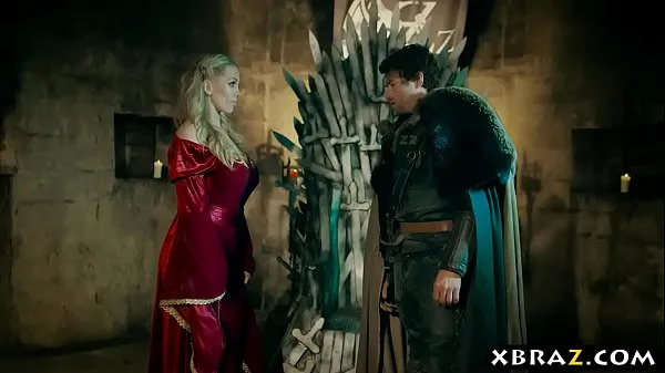 XXX Game of thrones parody where the queen gets gangbanged μέγα σωλήνα