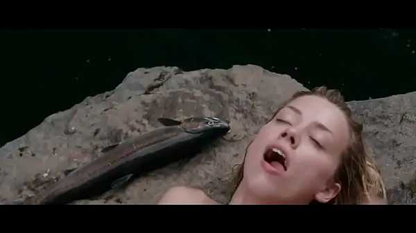 XXX Amber Heard - The River Why μέγα σωλήνα