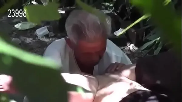 XXX Young Girl Fucked Old Man on Graveyard میگا ٹیوب