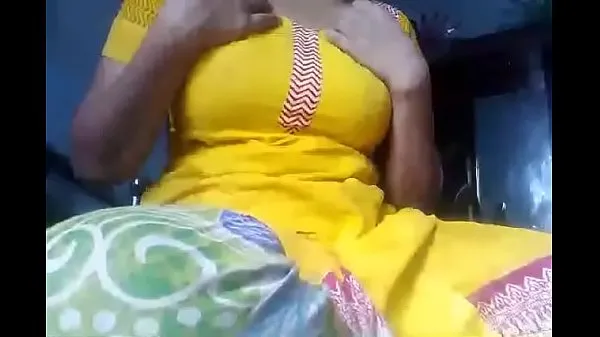 XXX BD GF showing boobs on camera for her BF میگا ٹیوب
