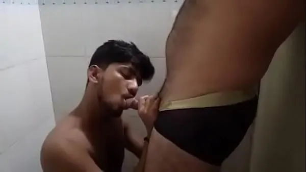 XXX indian desi tamil gay suck megarør