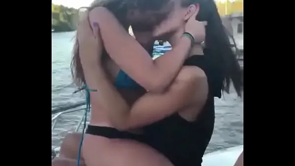 XXX Beautiful Argentinian Pendejas Partying on a Yacht (Video2 أنبوب ضخم