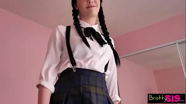 XXX Bratty step Sis - Quick Ride On Brother's Huge Cock Before Class S5:E1 megarør
