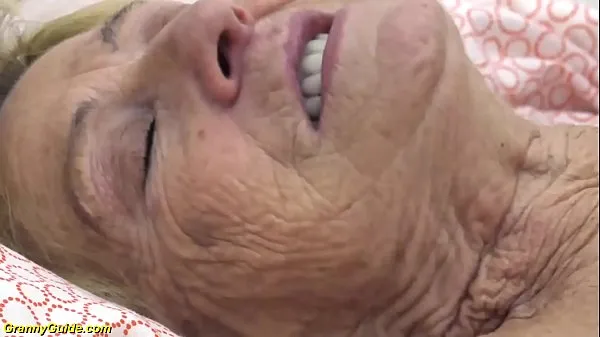 XXX sexy 90 years old granny gets rough fucked μέγα σωλήνα