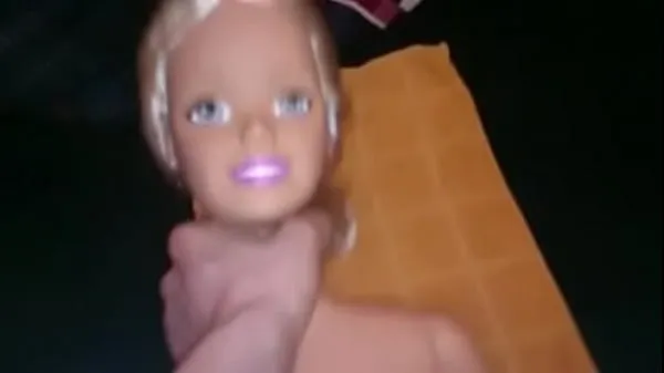 XXX Barbie doll gets fucked巨型管