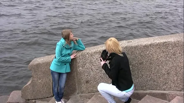 XXX Lalovv A / Masha B - Taking pictures of your friend巨型管
