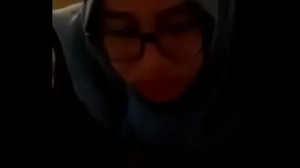 XXX The Scandal of the Beautiful Blue Hijab Girl with Gede Check In at the Latest Hotel 2019 ống lớn