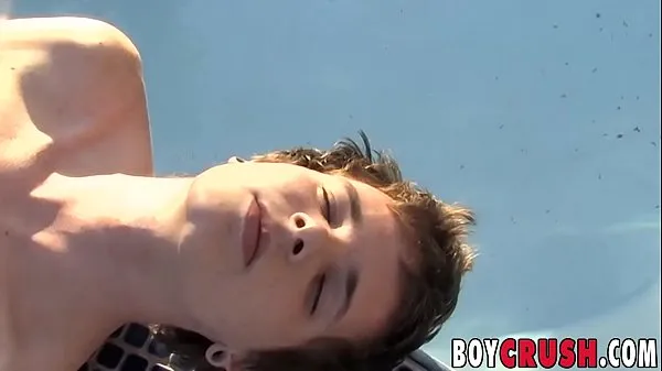 XXX Sweet teen male tugging off at his private pool 메가 튜브