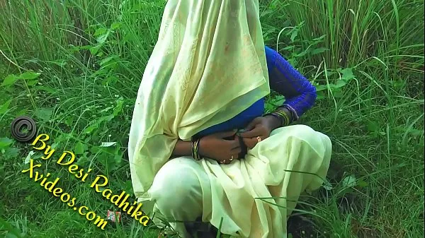 XXX Radhika bhabhi fucked in the forest ống lớn