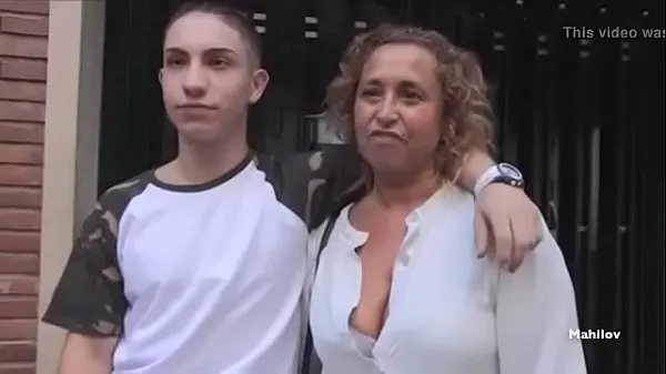 XXX step Mother and son أنبوب ضخم