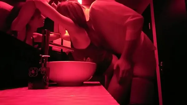 XXX Amateur couples fucking at backdoor of club 메가 튜브