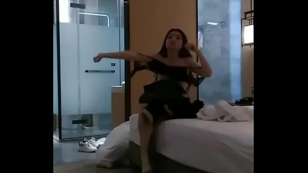 XXX Filming secretly playing sister calling Hanoi in the hotel μέγα σωλήνα