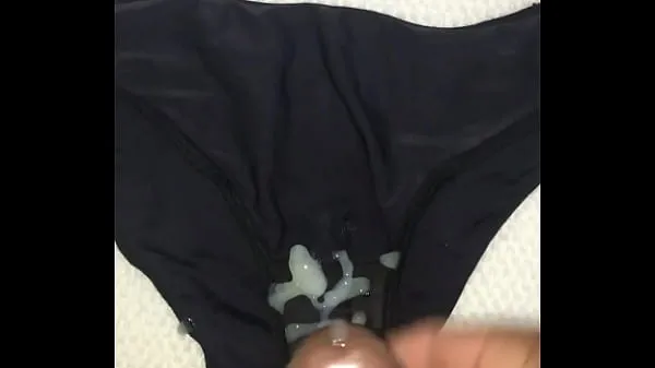 XXX I smelled and came in my sister-in-law's used panties 메가 튜브