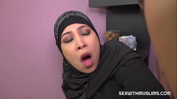 XXX Hot muslim babe gets fucked hard mega cev