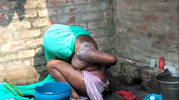 XXX Indian Village Desi Bathing Video In Hindi Desi Radhika mega Tube