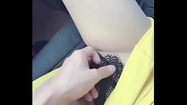 XXX Horny girl squirting by boy friend in car หลอดเมกะ