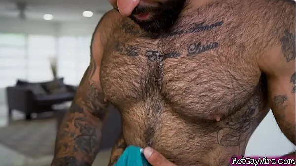 XXX Guy gets aroused by his hairy stepdad - gay porn 메가 튜브