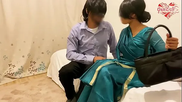 XXX Cheating desi Wife Gets Fucked in the Hotel Room by her Lover ~ Ashavindi mega Tube
