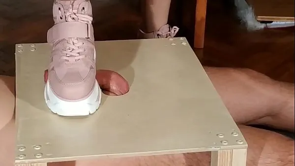 XXX Domina cock stomping slave in pink boots (magyar alázás) pt1 HD μέγα σωλήνα