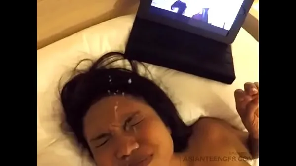 XXX Real amateur) Thai prostitute gets facial in a hotel أنبوب ضخم