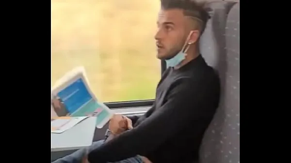 XXX handjob on the train أنبوب ضخم