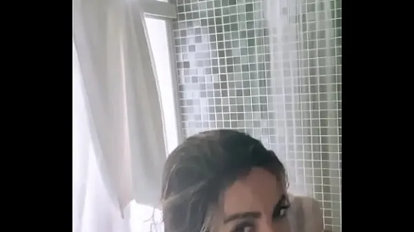 XXX Anitta leaks breasts while taking a shower μέγα σωλήνα
