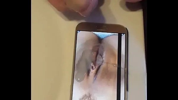 XXX Cum for this horny French babe巨型管