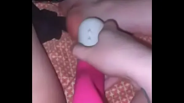 XXX Playing with my vibrator ống lớn