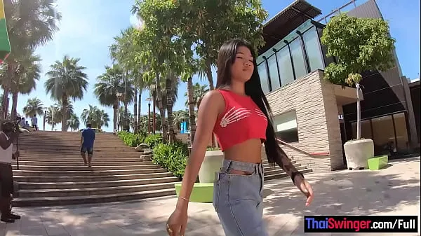 XXX Amateur Thai teen with her 2 week boyfriend out and about before the sex mega trubice