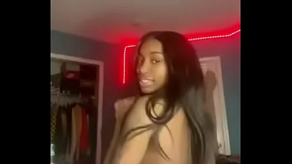 XXX Ebony with different titties megaputki
