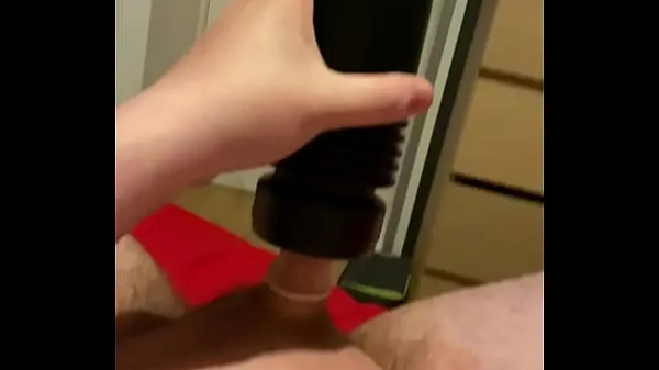 XXX Wanking my hard cock whilst showing my fat body off 메가 튜브
