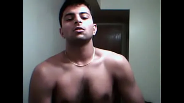 XXX Indian gay seduction and jerk off cam show أنبوب ضخم
