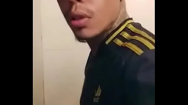 XXX Favela youngsters fucking in the bathroom ống lớn
