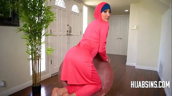 XXX House Of Haram With Teen In Hijab mega trubice