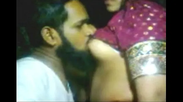 XXX Indian mast village bhabi fucked by neighbor mms - Indian Porn Videos 메가 튜브