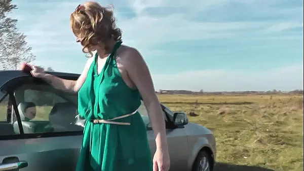 XXX Milf. Naked sexy outdoor. Outside in nature on river bank beautiful my without panties in stockings high heels washes car. Pretty in auto megarør