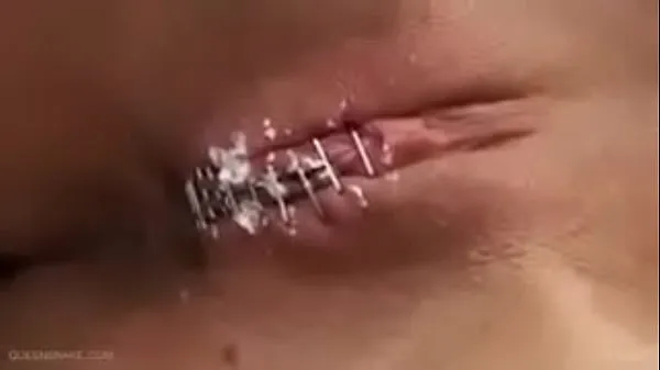 XXX BDSM lesbians t. with staplers मेगा ट्यूब