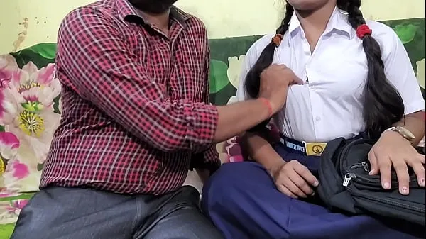 XXX Indian-collage girl sex in teachar in home made Mumbai ashu أنبوب ضخم
