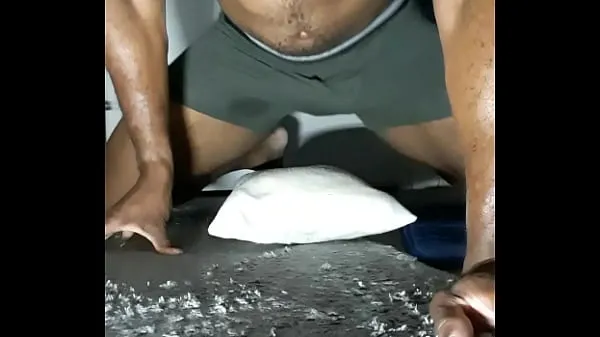 XXX Muscular Male Humping Pillow Desperate To Fuck میگا ٹیوب