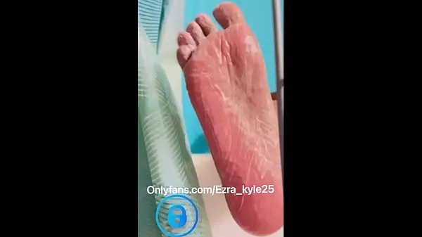 XXX Fall in love with my creamy feet fetish fantasy more for fans only Ezra Kyle25 for longer hotter content mega trubice
