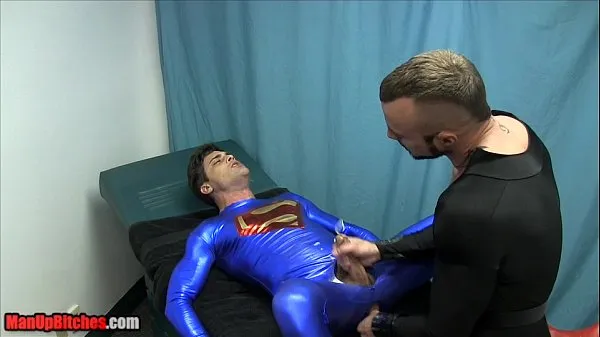 XXX The Training of Superman BALLBUSTING CHASTITY EDGING ASS PLAY mega rør