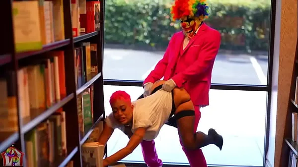 XXX Jasamine Banks Gets Horny While Working At Barnes & Noble and Fucks Her Favorite Customer mega trubice