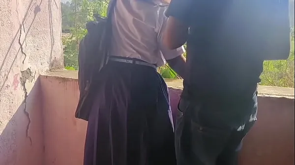 XXX Tuition teacher fucks a girl who comes from outside the village. Hindi Audio megarør