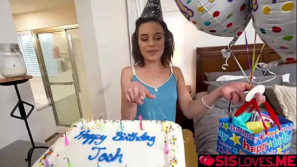 XXX Joshua Lewis celebrates birthday with Aria Valencia's delicious pussy megarør